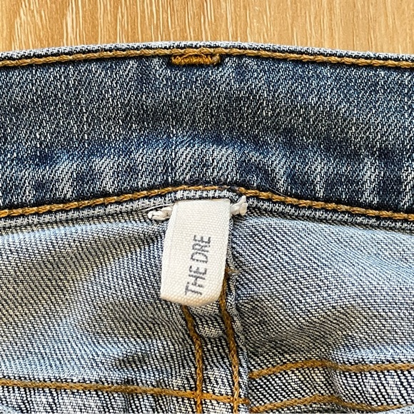 Rag & Bone Distressed Dre Boyfriend Fit Jeans - Picture 11 of 16